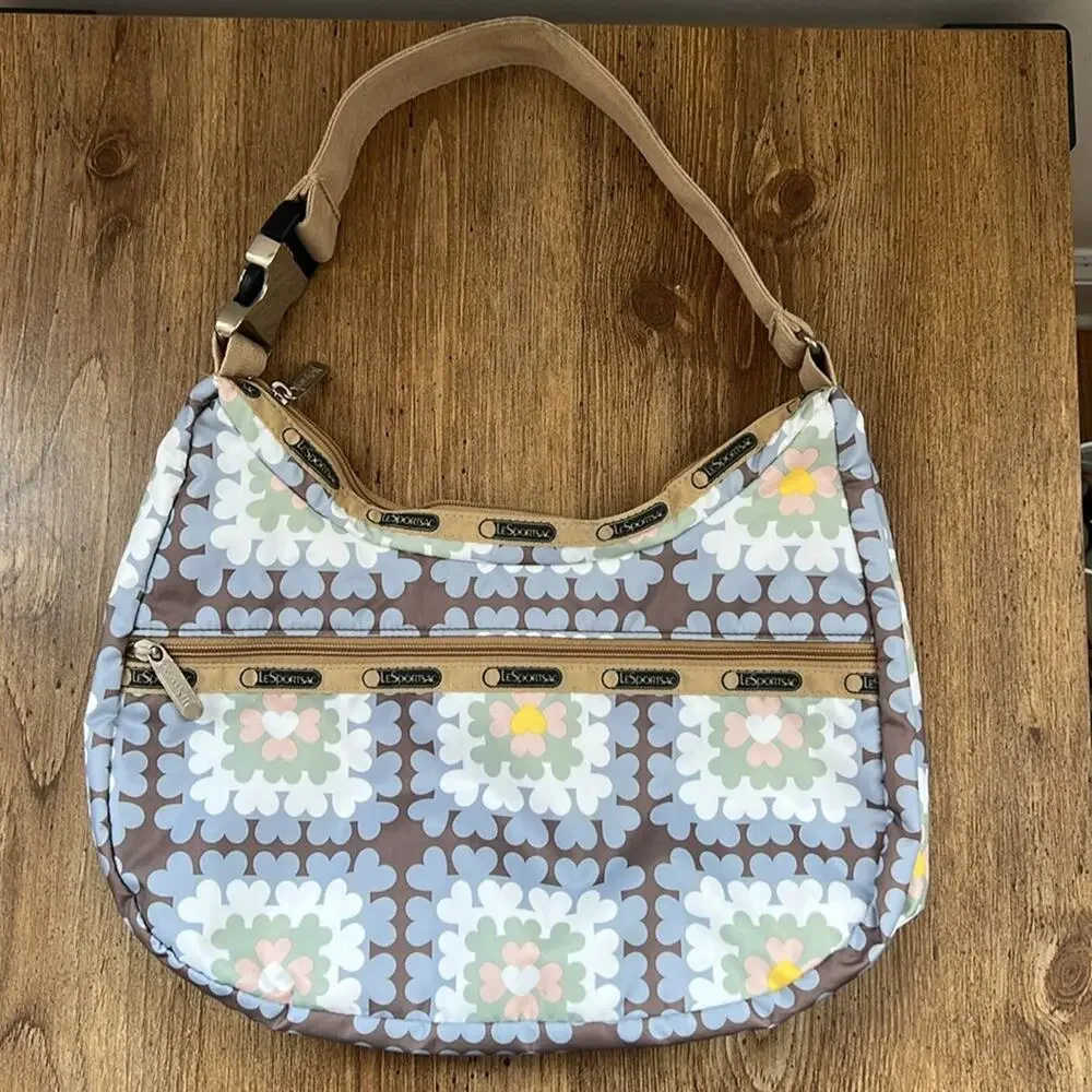 LeSportSac Hobo in Heart Print